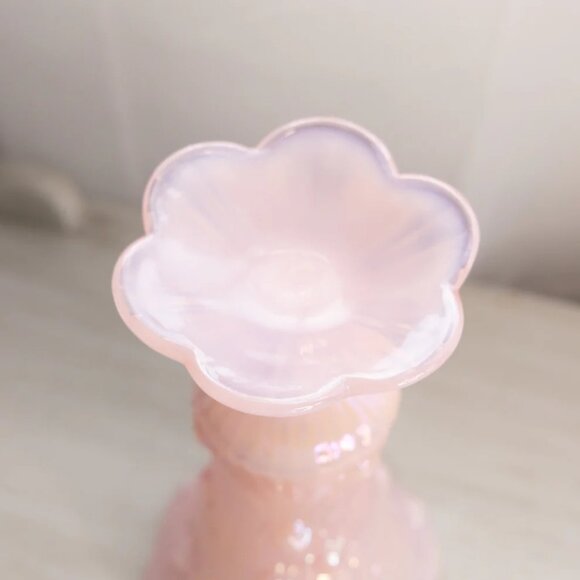 Vintage Fenton Pink Iridescent Glass Rose Floral Footed Vase - Picture 9 of 9